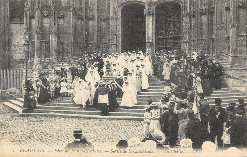 Carte postale ancienne Beauvais Fetes De Jeanne Hachette La Chasse à Beauvais
