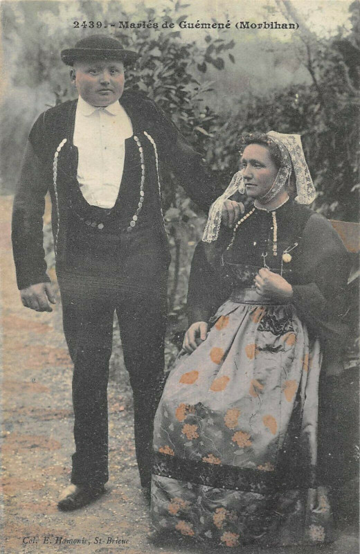 Carte postale ancienne Maries De Guemene