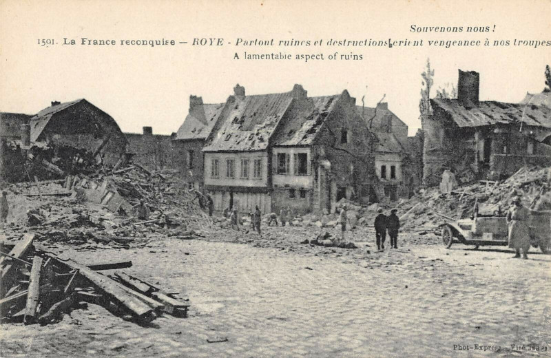 Carte postale ancienne Roye Ruines à Roye