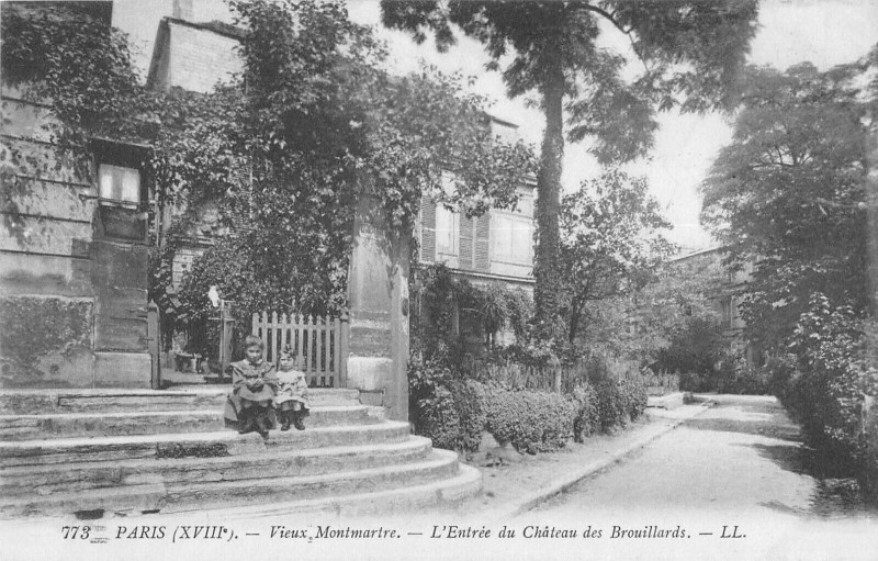 Carte postale ancienne Montmartre - L'Entrée du Château des Brouillards à Paris 18e