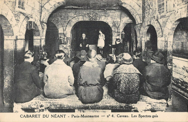 Carte postale ancienne Montmartre - Cabaret du Néant - Caveau - Les Spectres gais à Paris 18e