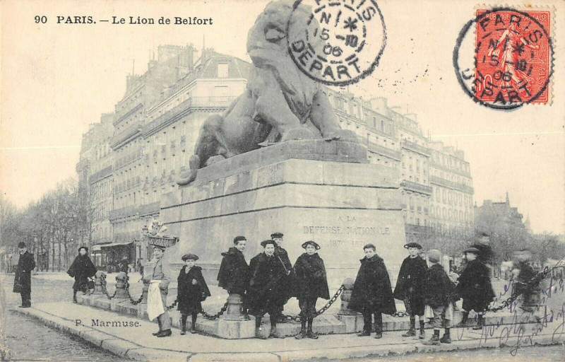 Carte postale ancienne Le Lion de Belfort à Paris 14e