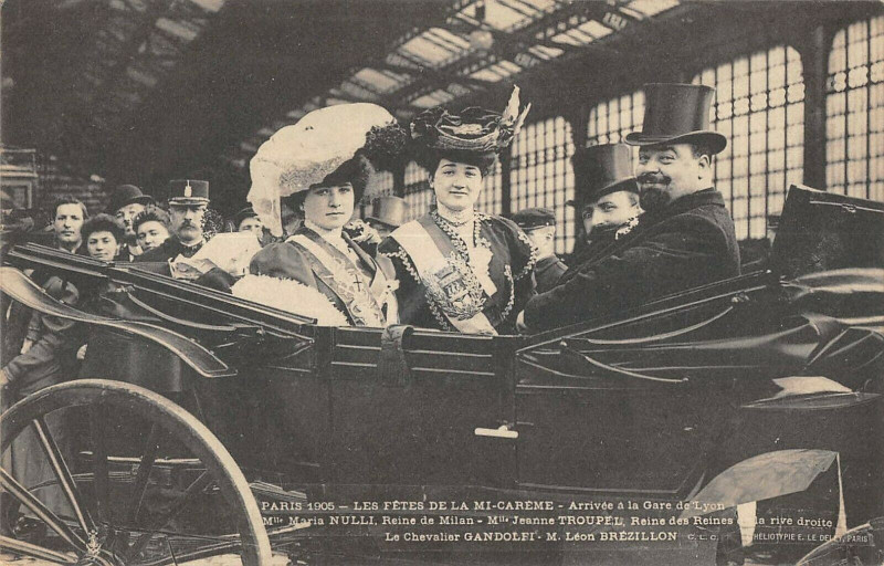 Carte postale ancienne Paris XIIe Fetes Mi Careme Arrivee Gare De Lyon Maria Nulli à Paris 12e
