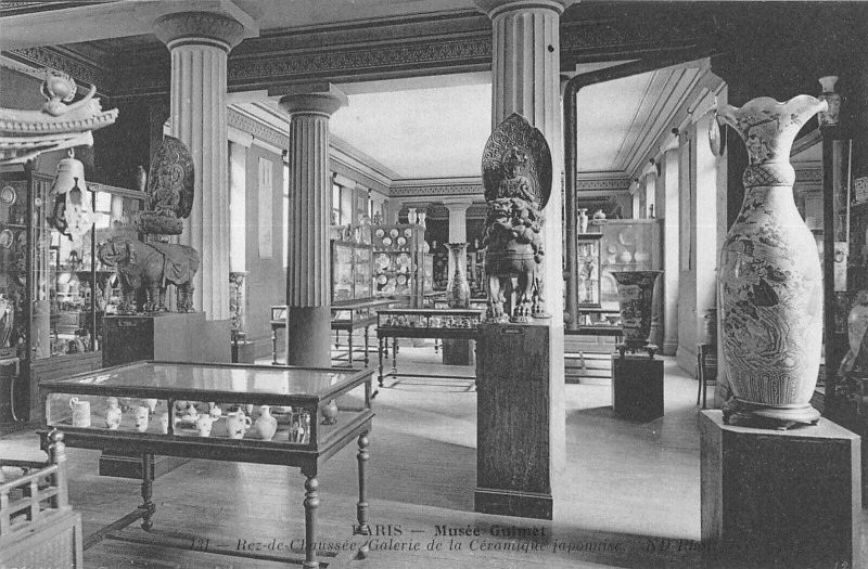 Carte postale ancienne Musée Guimet - Galerie de la Céramique japonaise à Paris 16e