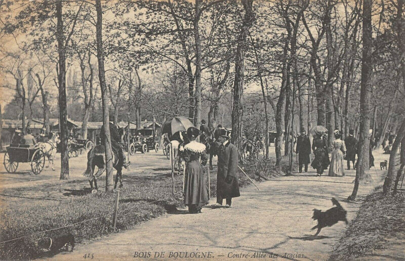 Carte postale ancienne Bois de Boulogne - Contre-Allée des Acacias à Paris 16e
