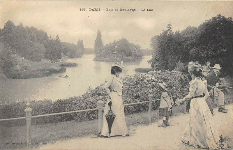 Carte postale ancienne Bois de Boulogne - Le Lac à Paris 16e