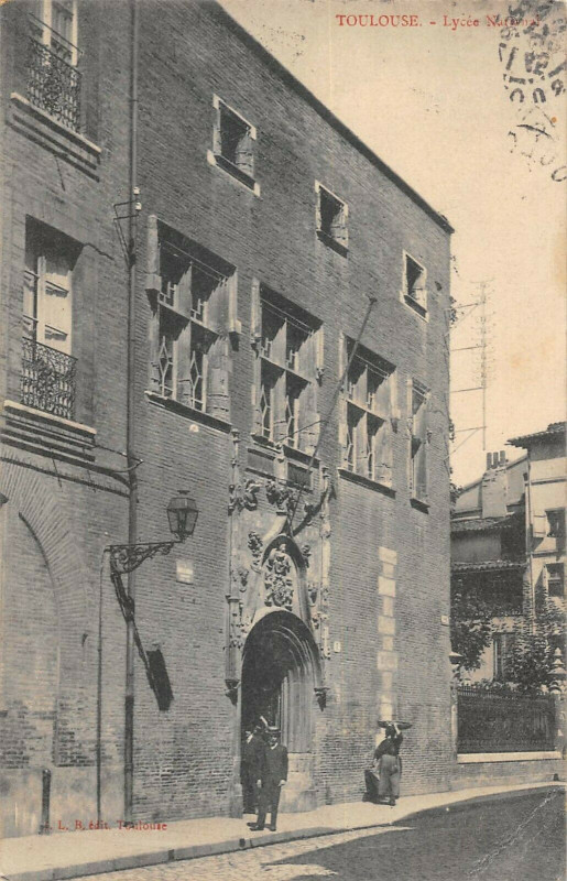 Carte postale ancienne Toulouse Lycee à Toulouse