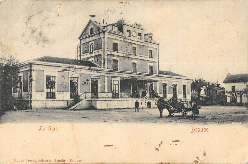 Carte postale ancienne Beaune La Gare à Beaune