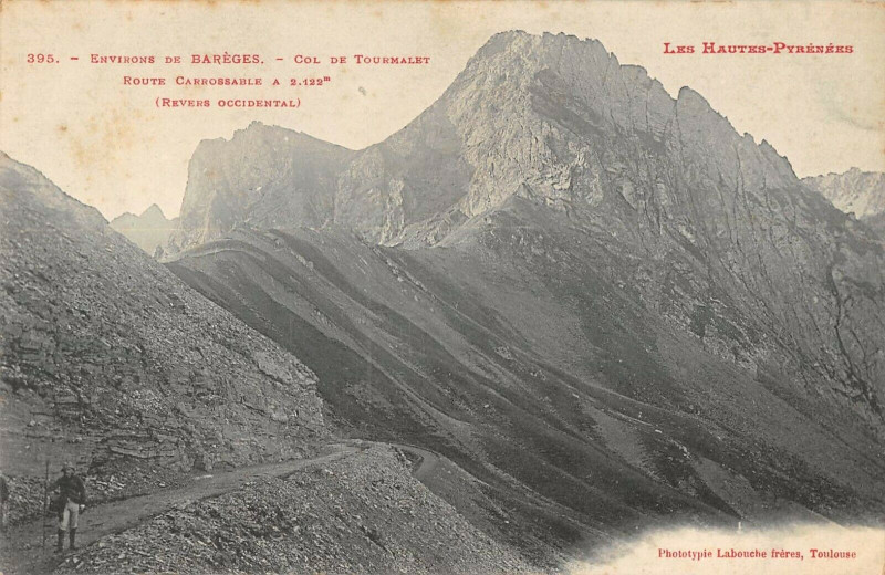 Carte postale ancienne 64 Env.bareges Col Du Tourmalet Route Carrossable