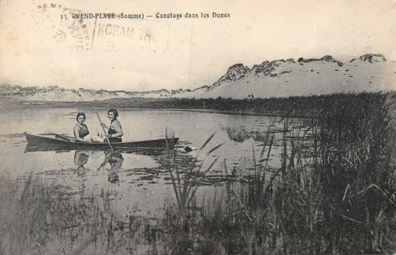 Carte postale ancienne Quend Plage Canotage Dans Les Dunes à Quend
