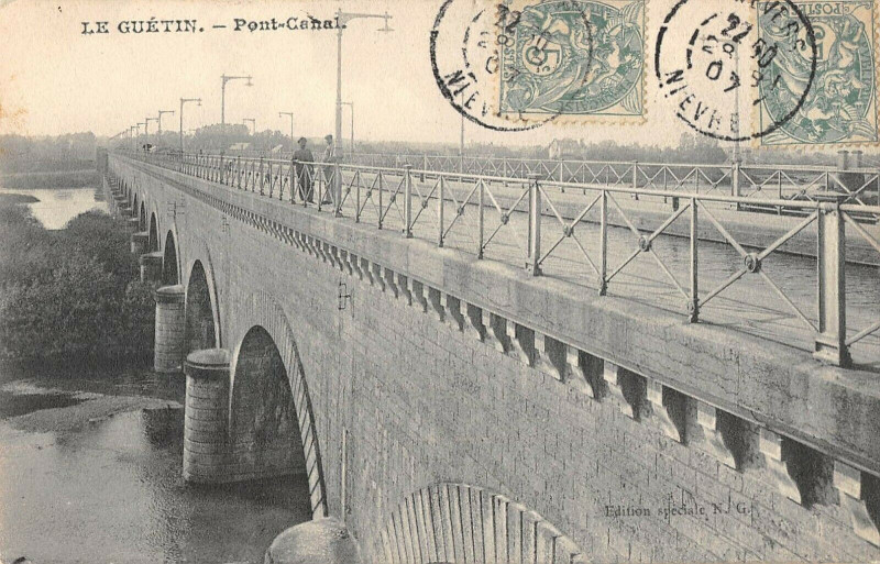 Carte postale ancienne Le Guetin Pont Canal