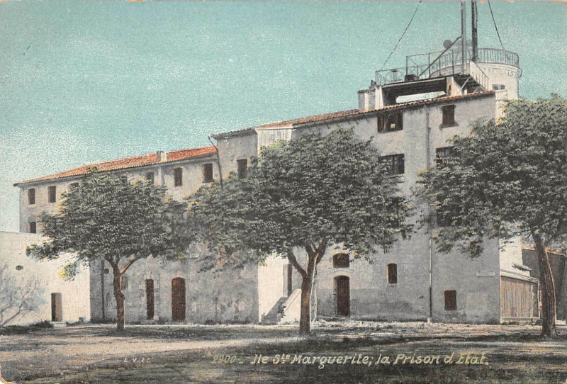 Carte postale ancienne Ile Sainte Marguerite La Prison D'Etat