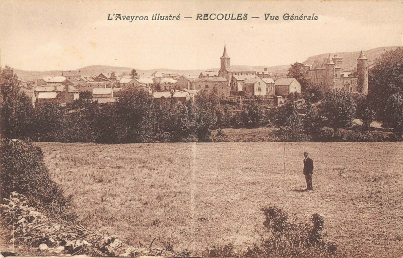 Carte postale ancienne Recoules Vue Generale
