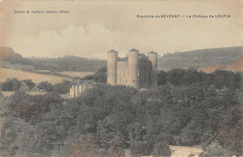 Carte postale ancienne Env.de Severac Le Chateau De Loupia