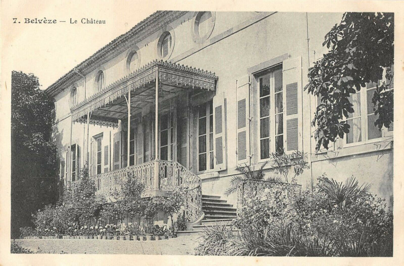 Carte postale ancienne Belveze Le Chateau