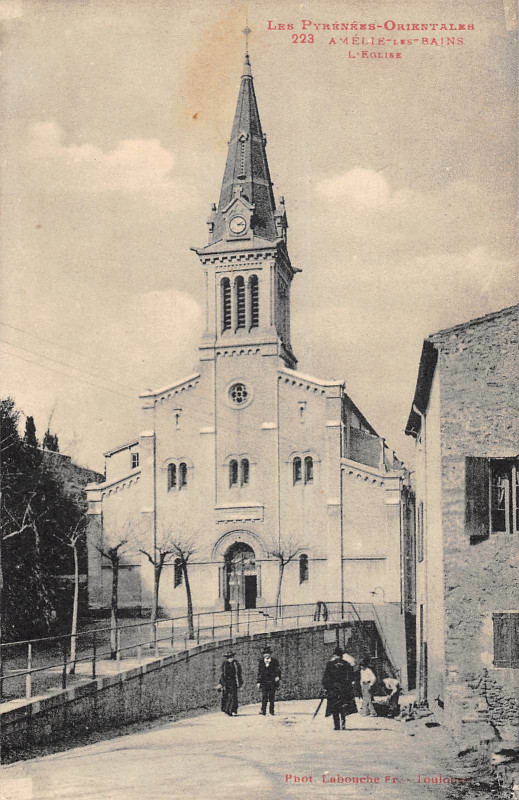 Carte postale ancienne Amelie Les Bains L'Eglise