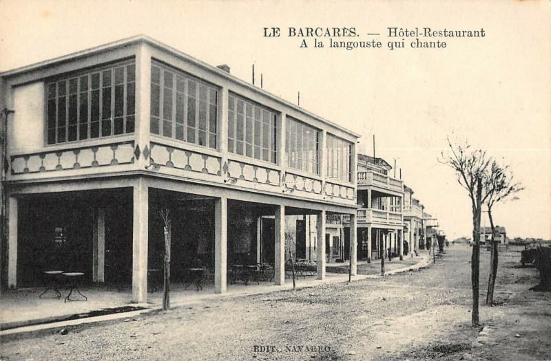 Carte postale ancienne Le Barcares Hotel Restaurant A La Langouste Qui Chante à Ur