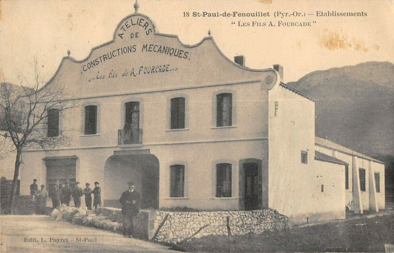 Carte postale ancienne Saint Paul De Fenouillet Les Fils De A.fourcade Constructions Mecaniques à Fenouillet