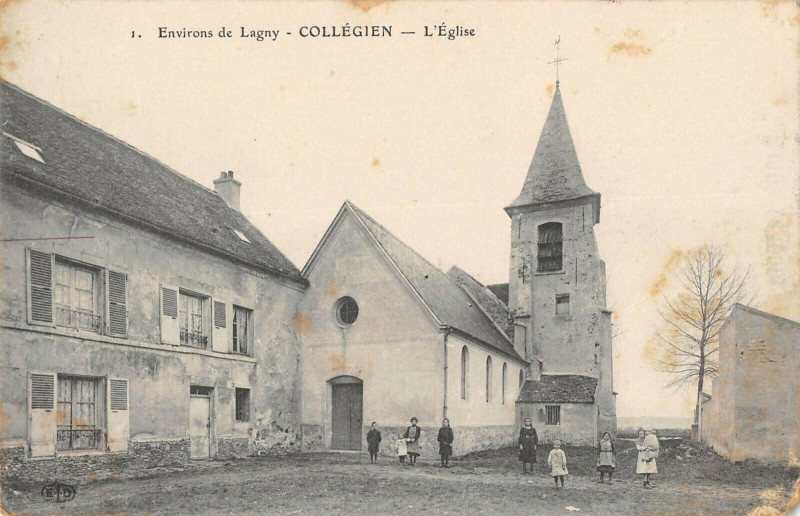 Carte postale ancienne L'Eglise à Collégien