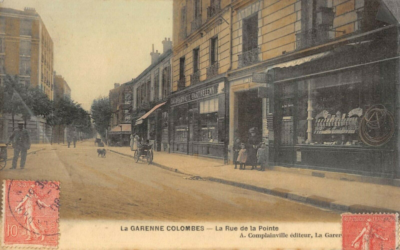 Carte postale ancienne La Garenne Colombes La Rue De La Pointe (cliché rare à Colombes