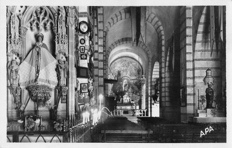 Carte postale ancienne Sabart Vierge Interieur Eglise