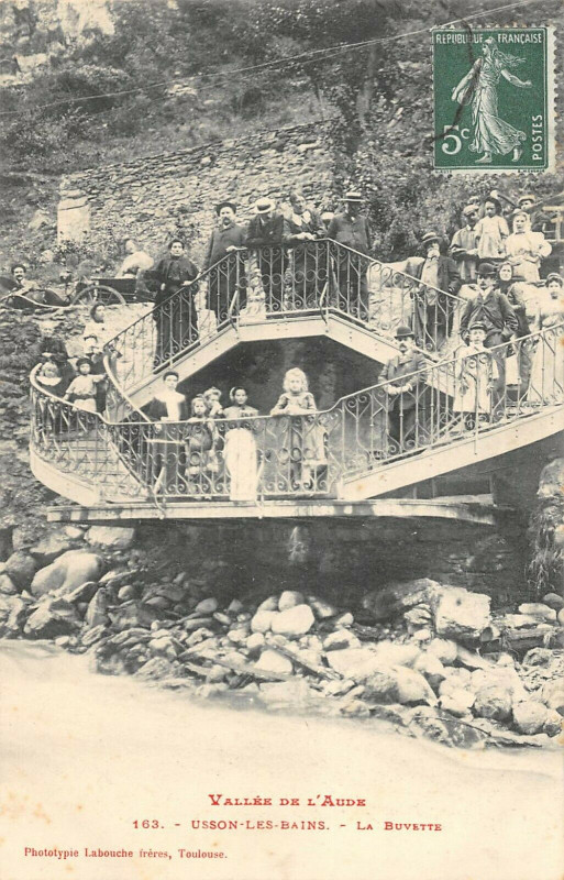 Carte postale ancienne Usson Les Bains La Buvette