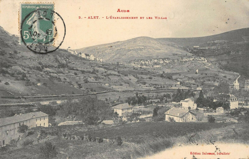Carte postale ancienne Alet L'Etablissement Et Les Villas (cliché pas courant