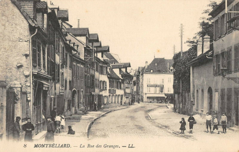 Carte postale ancienne Montbeliard La Rue Des Granges à Montbéliard
