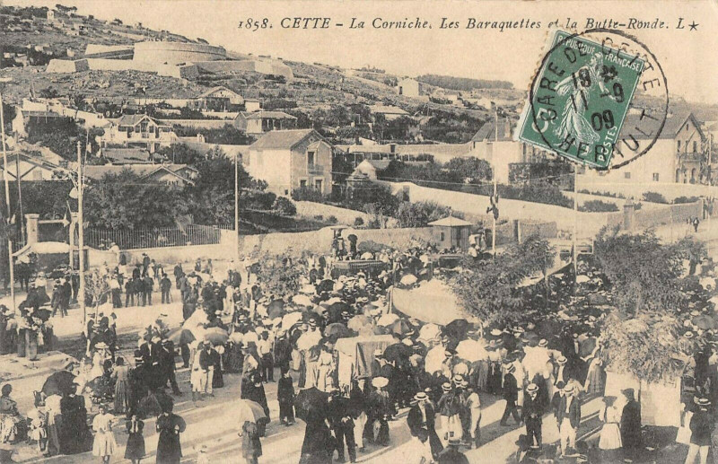 Carte postale ancienne Cette La Corniche Baraquettes Et La Butte Ronde