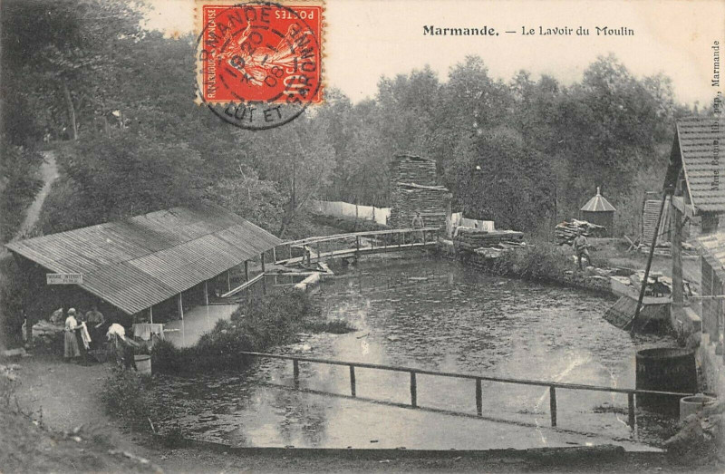 Carte postale ancienne Marmande Le Lavoir Du Moulin à Marmande