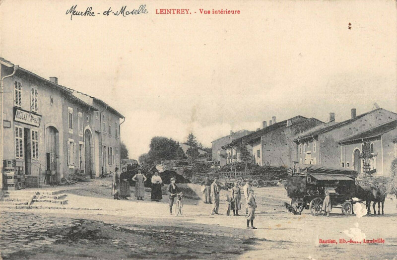 Carte postale ancienne Leintrey Vue Interieure à Leintrey