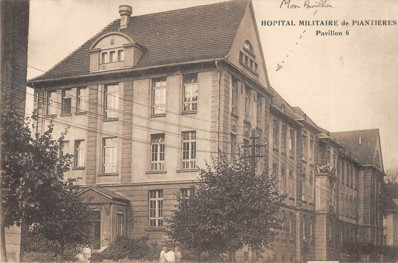 Carte postale ancienne Hopital Militaire De Plantieres Pavillon 6