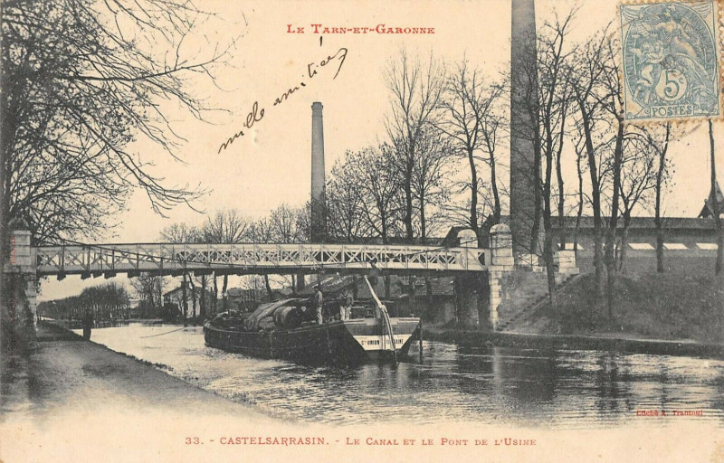 Carte postale ancienne Castelsarrasin Le Canal Et Le Pont De L'Usine à Castelsarrasin