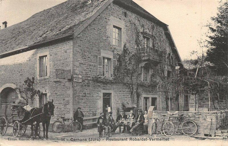 Carte postale ancienne Cernans Restaurant Robardet Vermeillet à Cernans