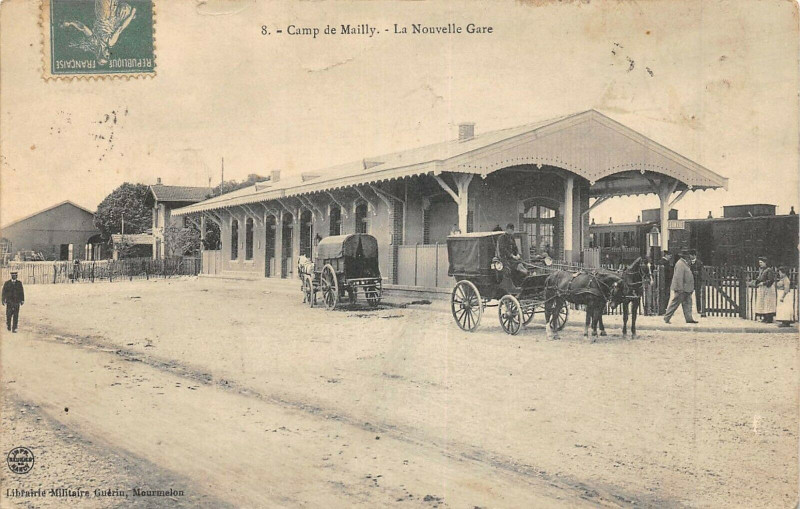 Carte postale ancienne Camp De Mailly La Nouvelle Gare