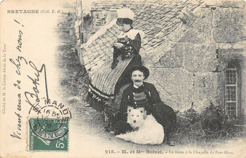 Carte postale ancienne Mr Et Mme Botrel La Sieste A La Chapelle De Port Blanc