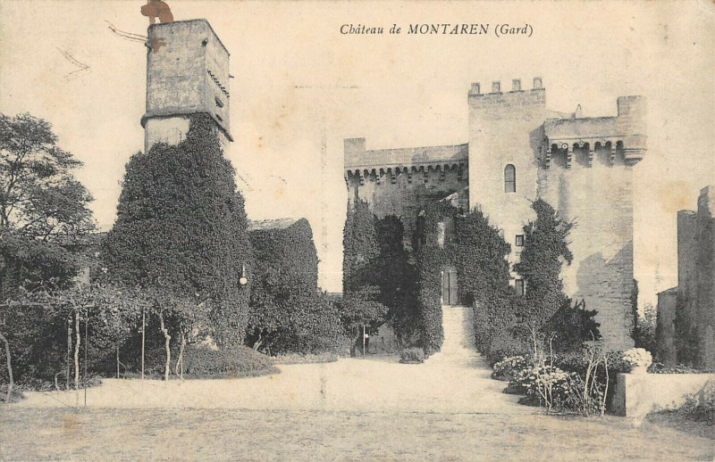 Carte postale ancienne Chateau De Montaren