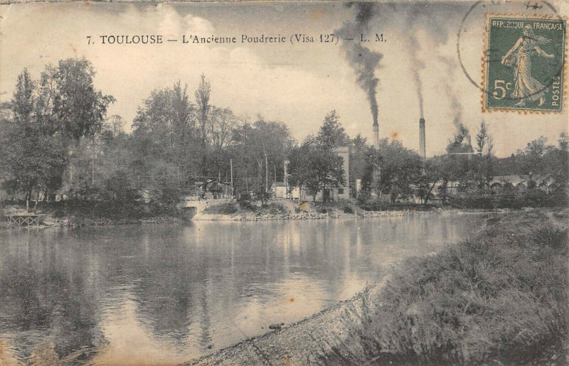 Carte postale ancienne Toulouse L'Ancienne Poudrerie à Toulouse