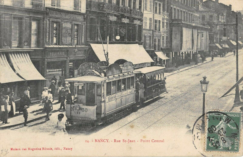 Carte postale ancienne Nancy Rue Saint Jean Point Central Tramway à Nancy