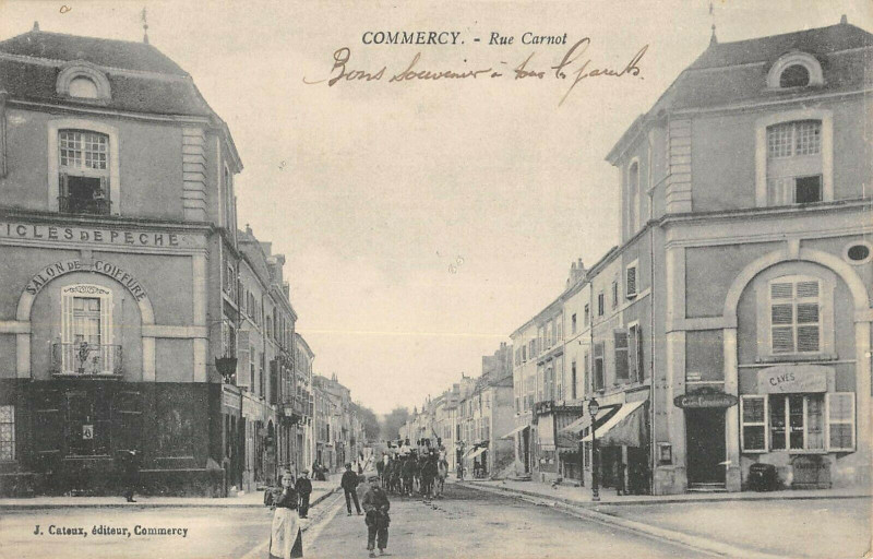 Carte postale ancienne Commercy Rue Carnot à Commercy