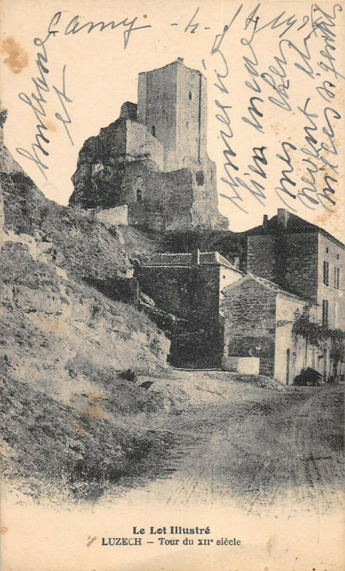 Carte postale ancienne Luzech Tour Du XIIe à Luzech
