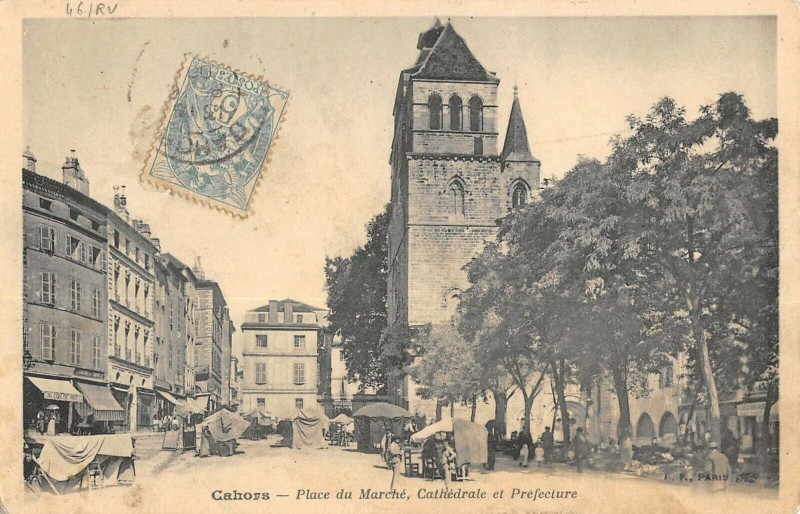 Carte postale ancienne Cahors Place Du Marche à Cahors