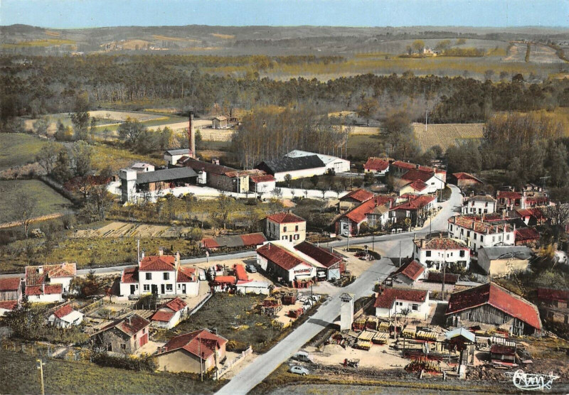 Carte postale ancienne Le Clavier Bouglon Vue Generale Aerienne à Bouglon