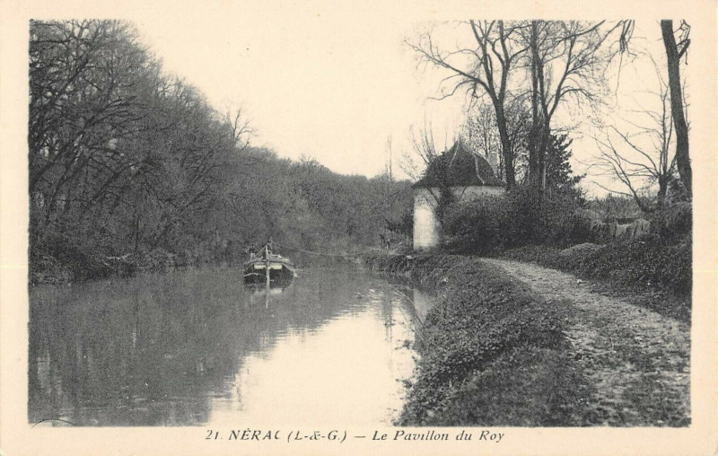 Carte postale ancienne Nerac Le Pavillon Du Roy à Nérac