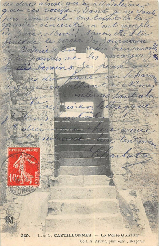Carte postale ancienne Castillonnes La Porte Guirlity à Castillonnès
