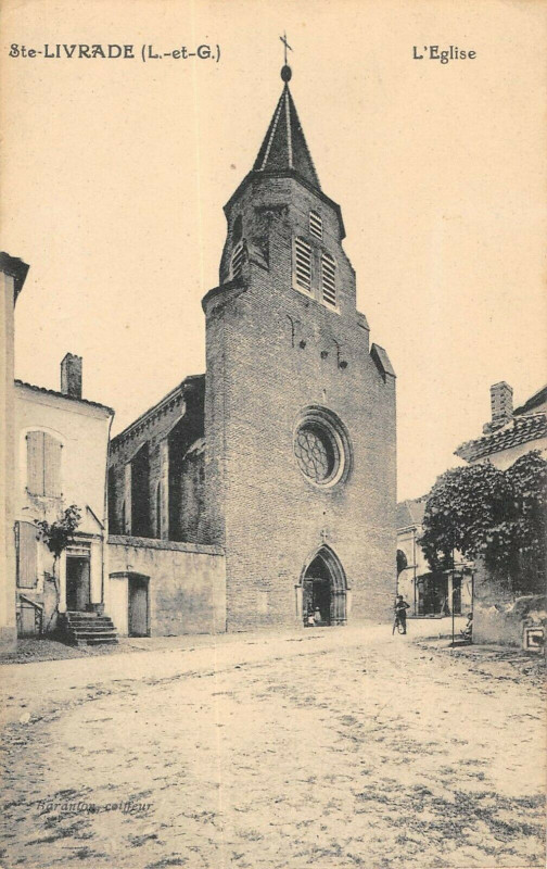 Carte postale ancienne Sainte Livrade Eglise