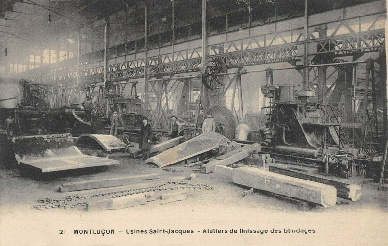Carte postale ancienne Usines Saint-Jacques - Ateliers de finissage des blindages à Montluçon