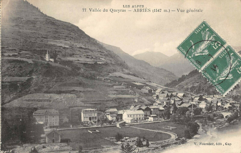 Carte postale ancienne Vallee Du Queyras Abries Vue Generale