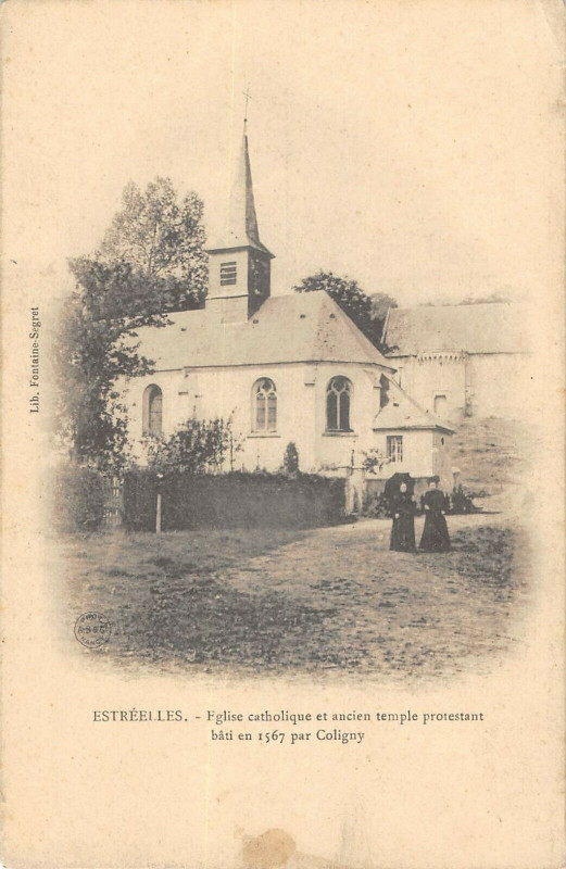 Carte postale ancienne Estreelles Eglise Catholique Et Ancien Temple Protestant à Estréelles