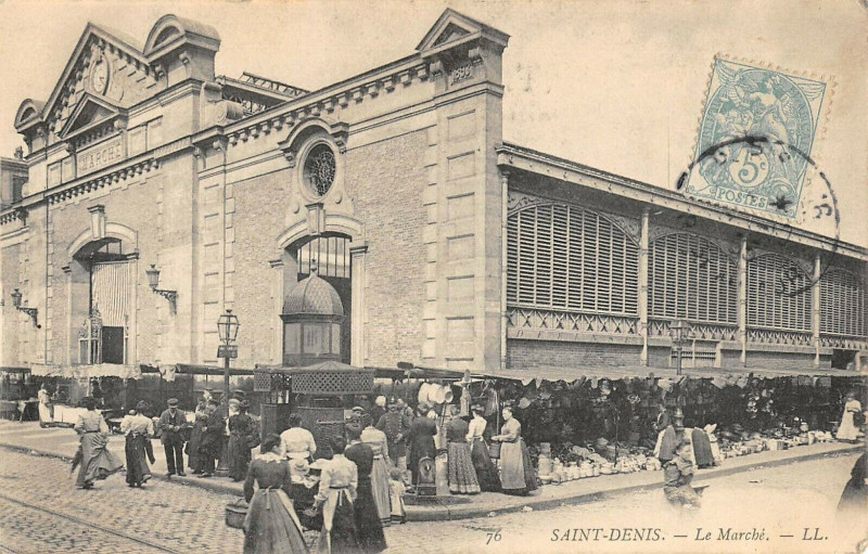 Carte postale ancienne Saint Denis Le Marche à Saint-Denis